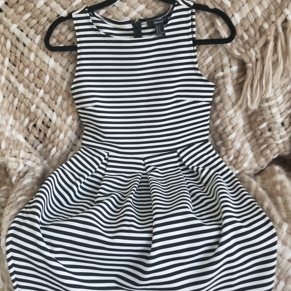 Forever 21 dress